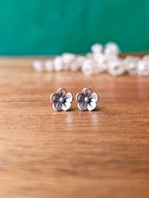 Load image into Gallery viewer, •Made-to-Order - Silver Flower Studs