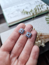 Load image into Gallery viewer, *Blue Daisies