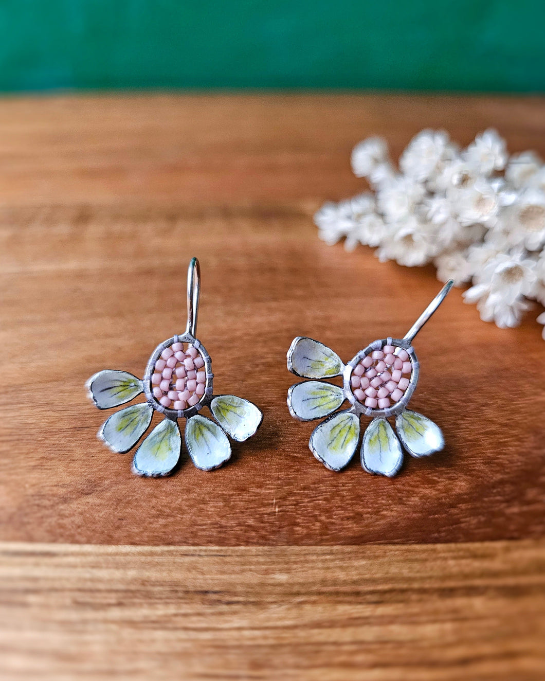 Wildflower Earrings - Pink and White