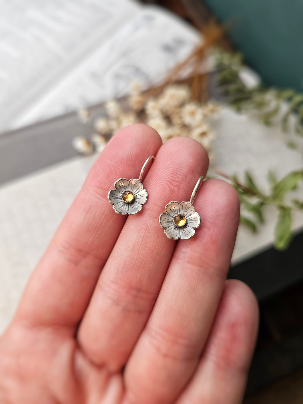 •Made-to-Order: Silver Mini Flower Earrings